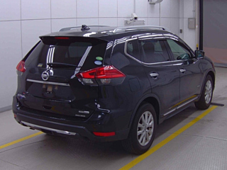 NISSAN X-TRAIL 2018