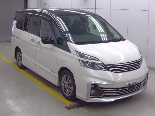 NISSAN SERENA 2017
