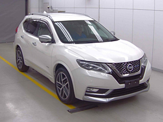 NISSAN X-TRAIL 2019