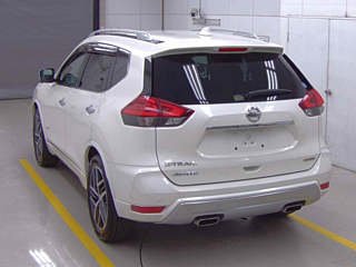 NISSAN X-TRAIL 2019