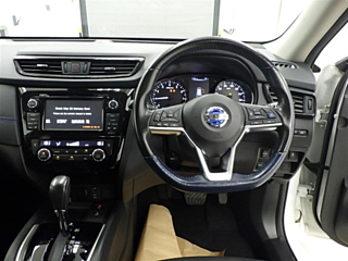 NISSAN X-TRAIL 2019