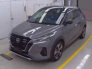 NISSAN KIX 2021