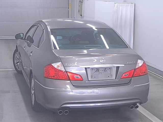 NISSAN FUGA 2008