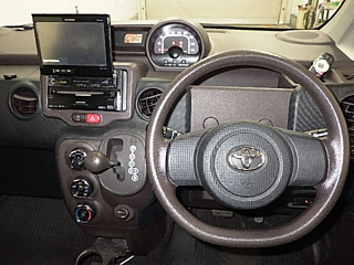 TOYOTA SPADE 2013