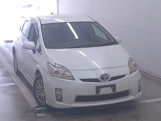 TOYOTA PRIUS 2010
