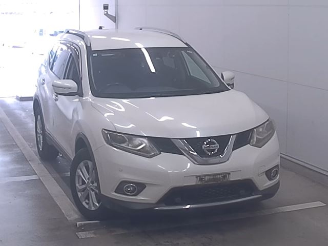 NISSAN X-TRAIL 2014