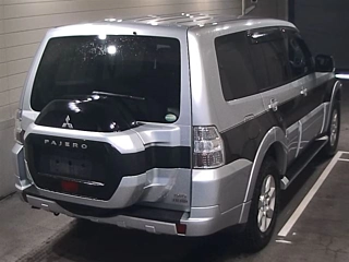 Заказать MITSUBISHI PAJERO