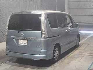 NISSAN SERENA 2013