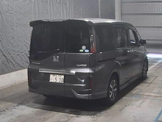 HONDA STEP WAGON 2015