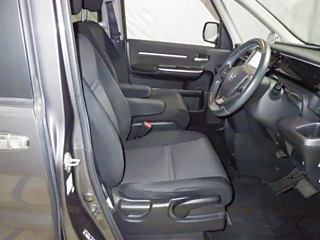 HONDA STEP WAGON 2015