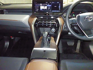 TOYOTA HARRIER 2021