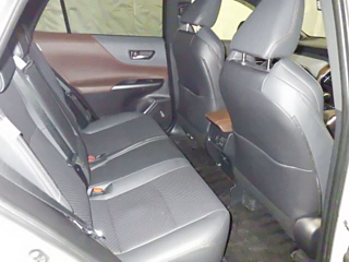 TOYOTA HARRIER 2021