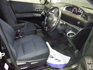 TOYOTA SIENTA 2018
