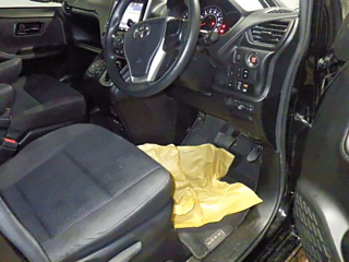 TOYOTA NOAH 2020