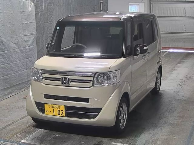 HONDA N BOX 2016