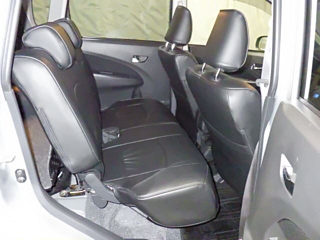 DAIHATSU MOVE 2013
