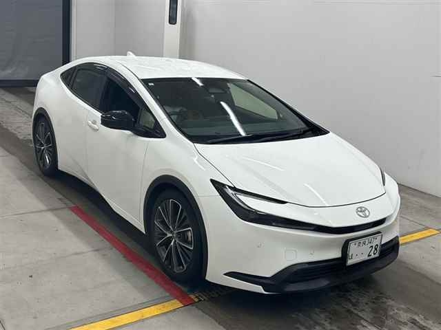 TOYOTA PRIUS 2023