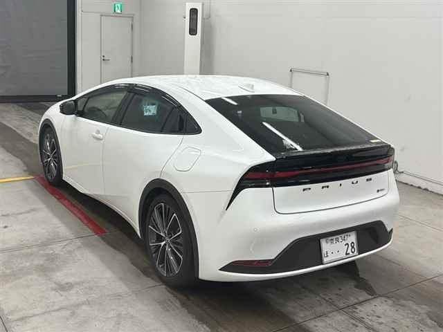 TOYOTA PRIUS 2023