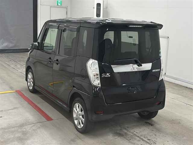MITSUBISHI EK SPACE 2015