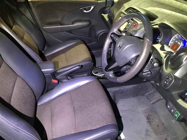 HONDA FIT SHUTTLE 2013