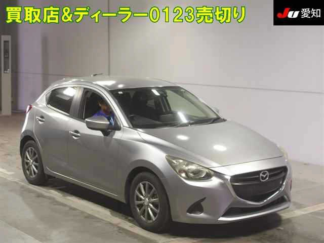MAZDA DEMIO 2015