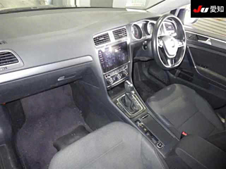 VOLKSWAGEN GOLF VARIANT 2017