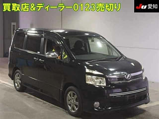 TOYOTA VOXY 2008