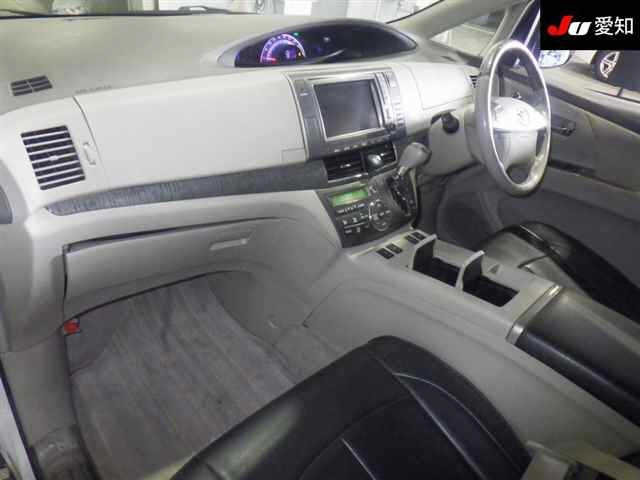 TOYOTA ESTIMA HYBRID 2010