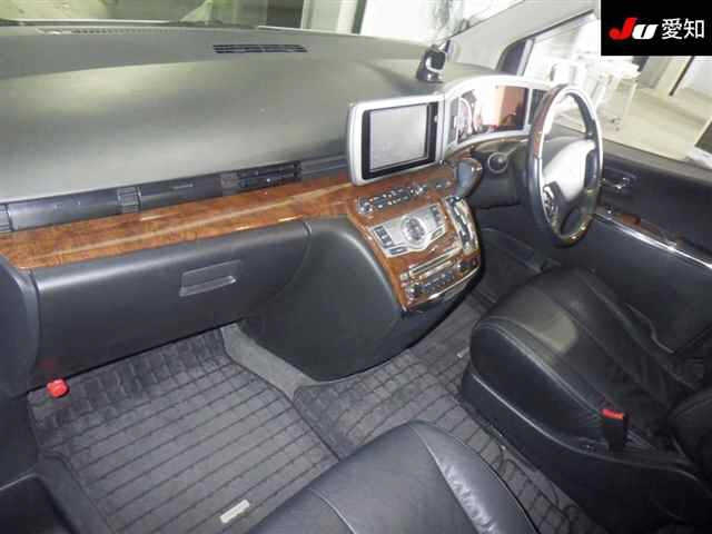 NISSAN ELGRAND 2009