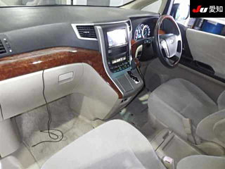 TOYOTA ALPHARD 2010