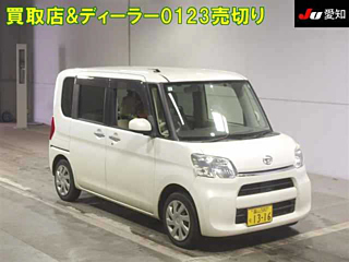 DAIHATSU TANTO 2015