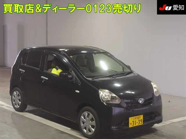 DAIHATSU MIRA E S 2012