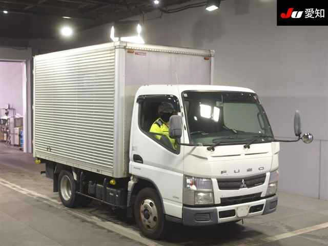 MITSUBISHI FUSO TRUCK 2015