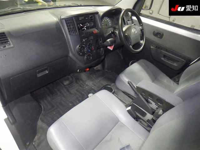 TOYOTA TOWN ACE VAN 2012