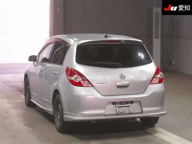 NISSAN TIIDA 2008