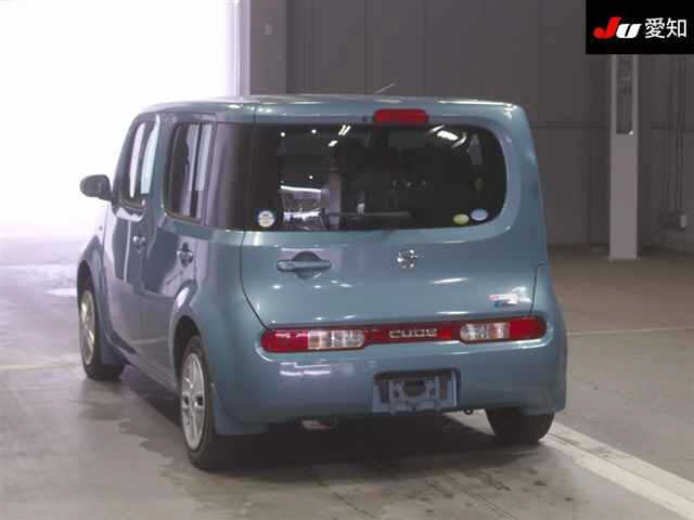 NISSAN CUBE 2010