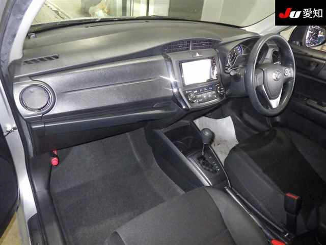 TOYOTA COROLLA AXIO 2023