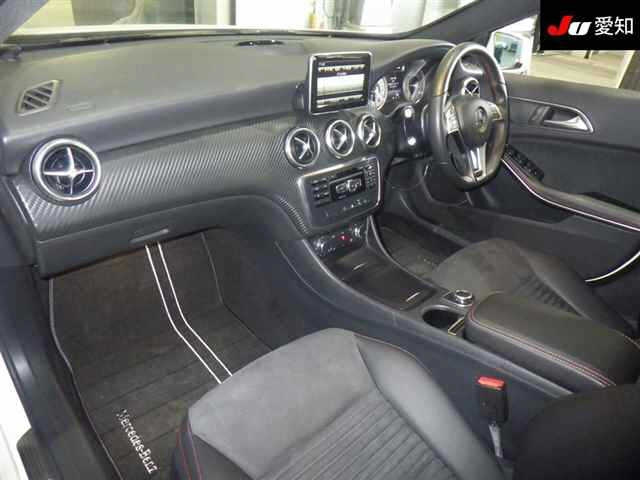 MERCEDES BENZ A CLASS 2015