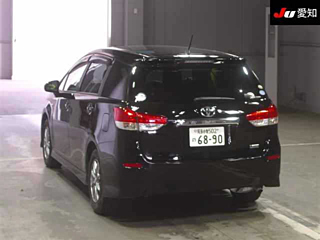 TOYOTA WISH 2011