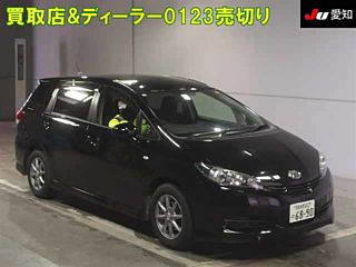 TOYOTA WISH 2011