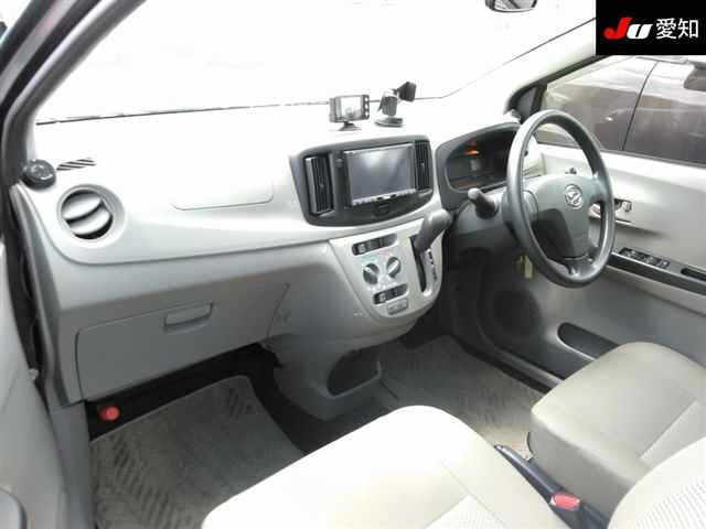 DAIHATSU MIRA E S 2012