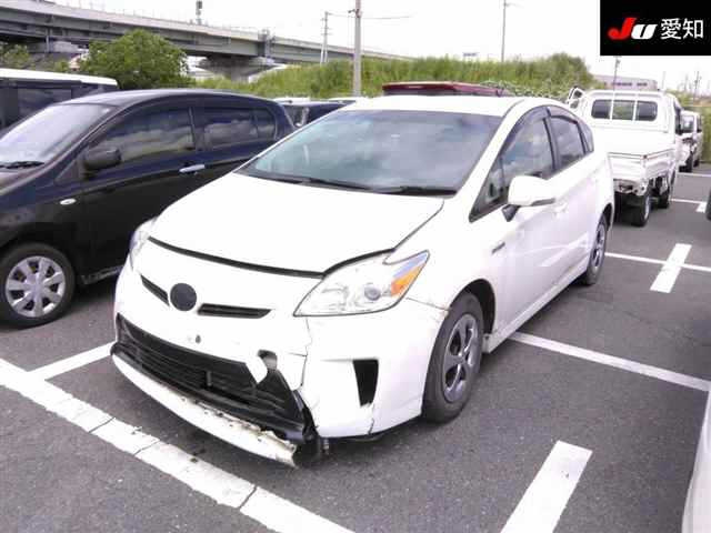 TOYOTA PRIUS 2012