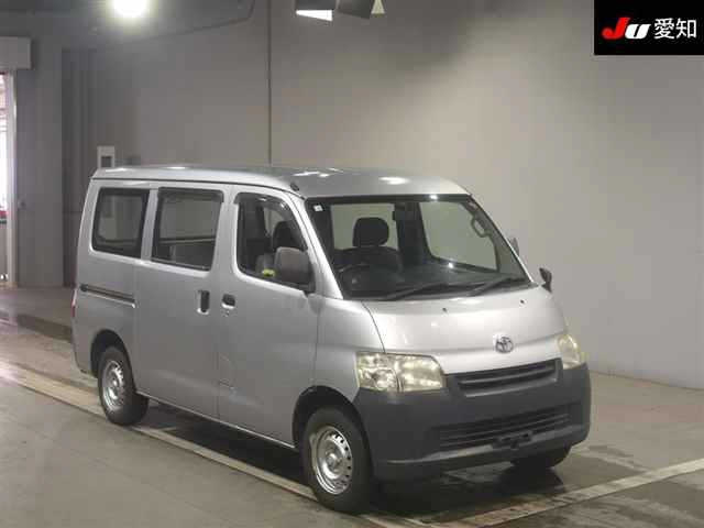 TOYOTA TOWN ACE VAN 2016