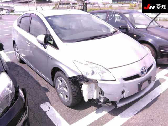 TOYOTA PRIUS 2011