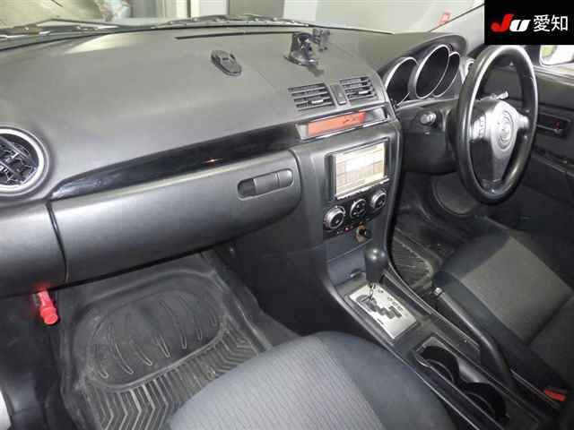 MAZDA AXELA 2009