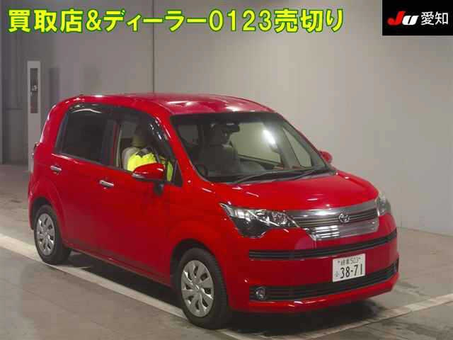 TOYOTA SPADE 2013