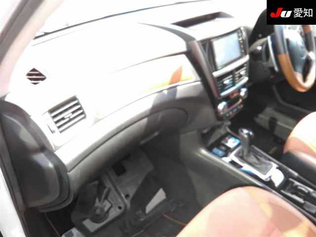 SUBARU EXIGA 2015