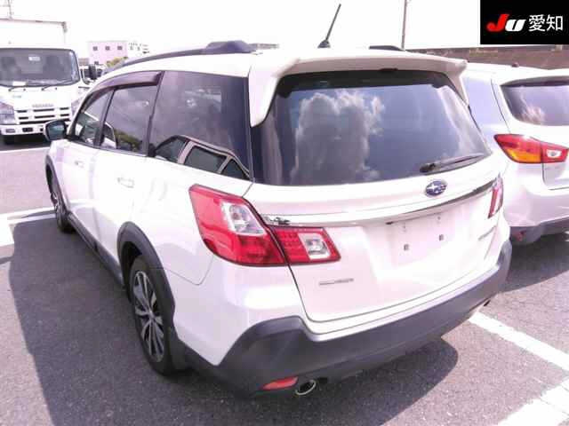 SUBARU EXIGA 2015