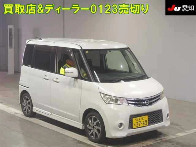 NISSAN ROOX 2010