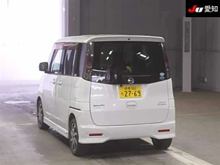 NISSAN ROOX 2010